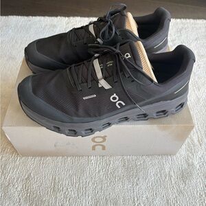 On Running Cloudventure Waterproof Men's Trail Shoes - Black NEVER WORN